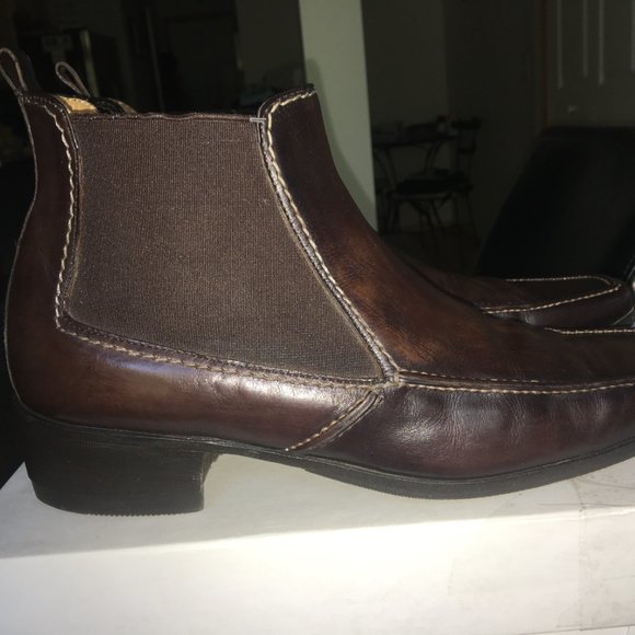 YSL Chelsea Boots - Picture 3 of 7
